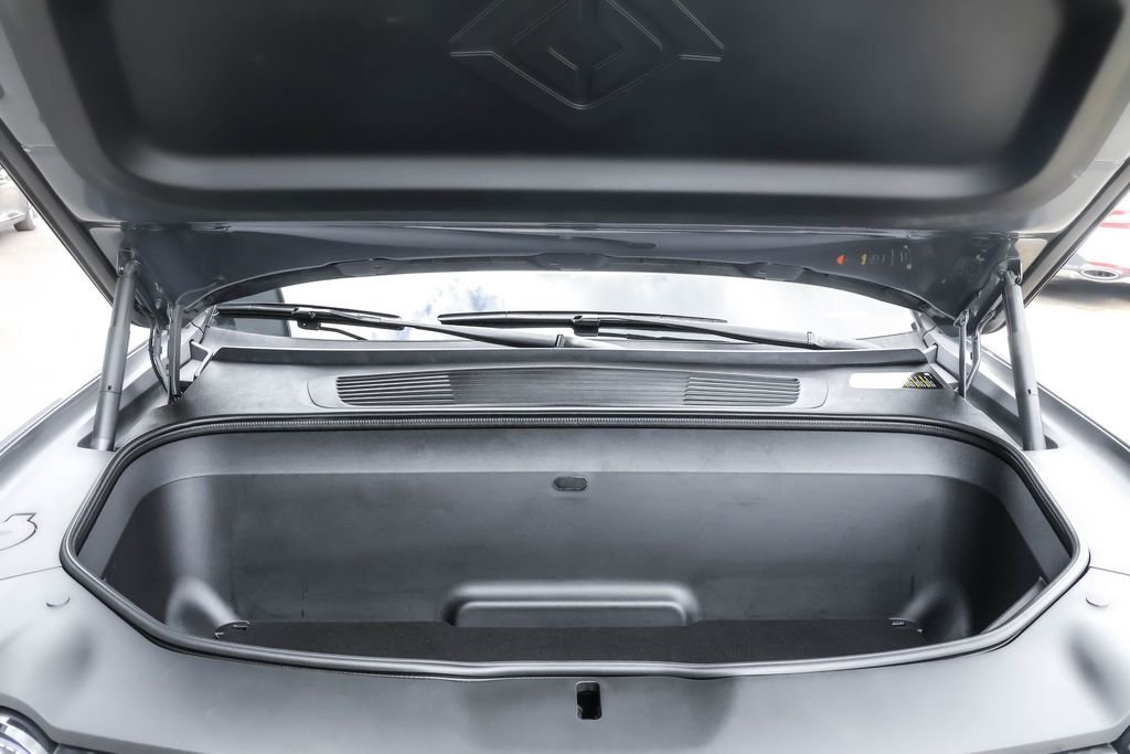 Used 2022  Rivian Launch Edition image 34