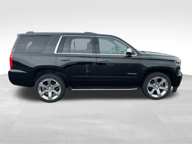 Used 2019 BLACK Chevrolet Premier image 7