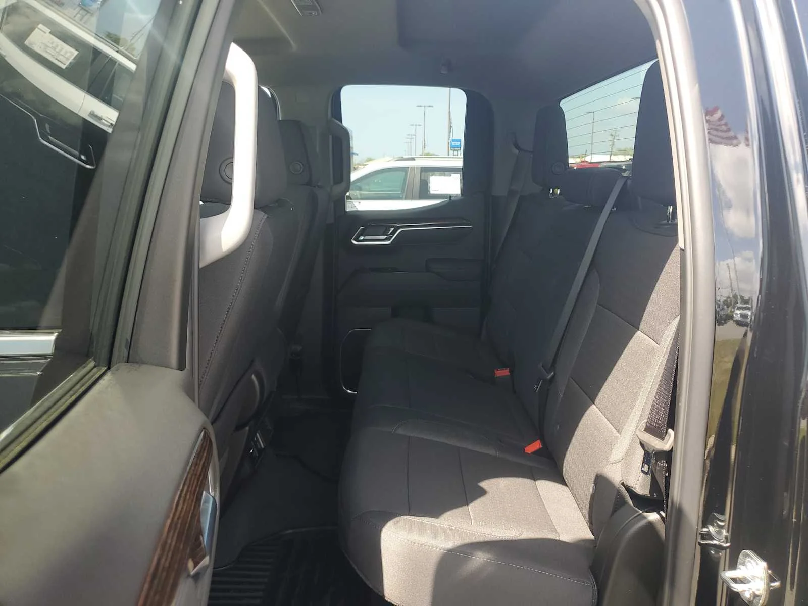 2026 GMC Sierra 1500 SLE - Photo 30