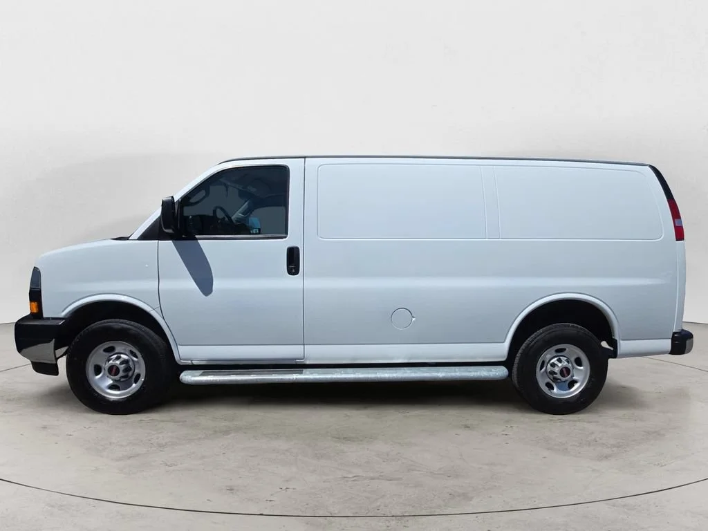 Used 2024 Summit White GMC Work Van image 8