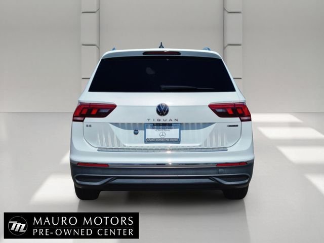 Used 2023 White Volkswagen 2.0T SE image 5