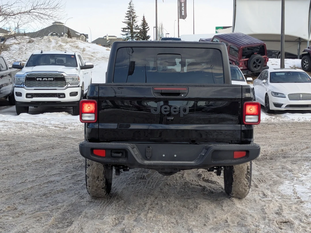 New 2026 Black Jeep Sport S - - 4x4 - 12.3 Display - Freedom 3 piece HT - Shift on the Fly 4x4 & More! image 7