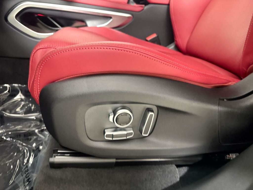 2026 Jaguar F-Pace R-Dynamic S - Photo 12