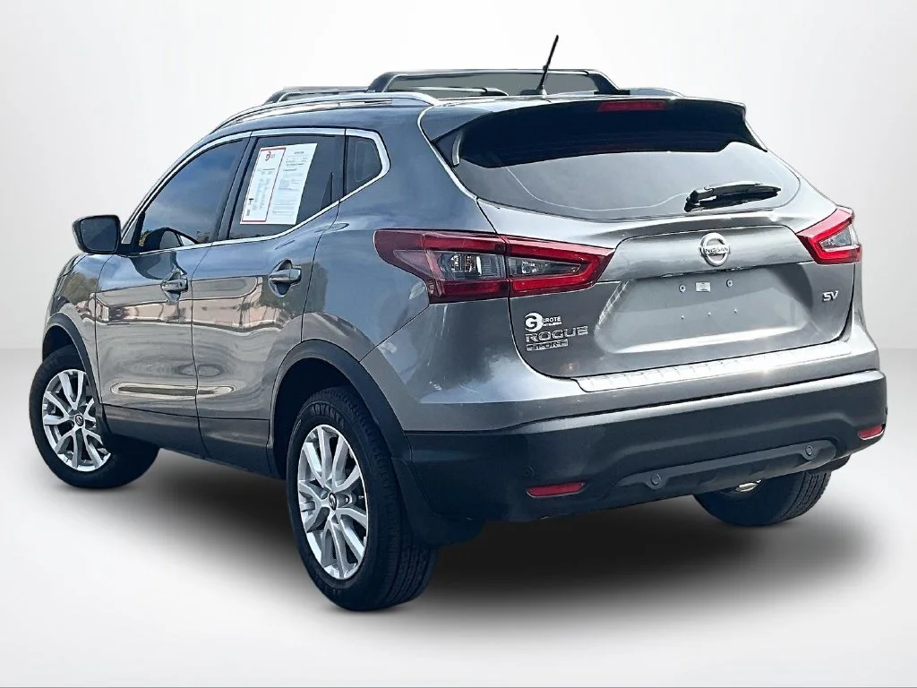 Used 2020 Gray Nissan SV image 14