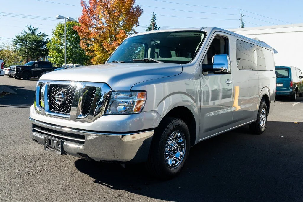 Used 2020 Silver Nissan SV image 3