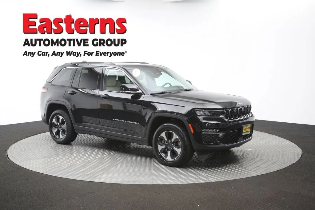 Used 2024 Black Jeep 4xe image 53