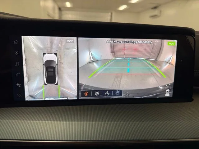 New 2025 Everest White TriCoat Nissan SL image 20