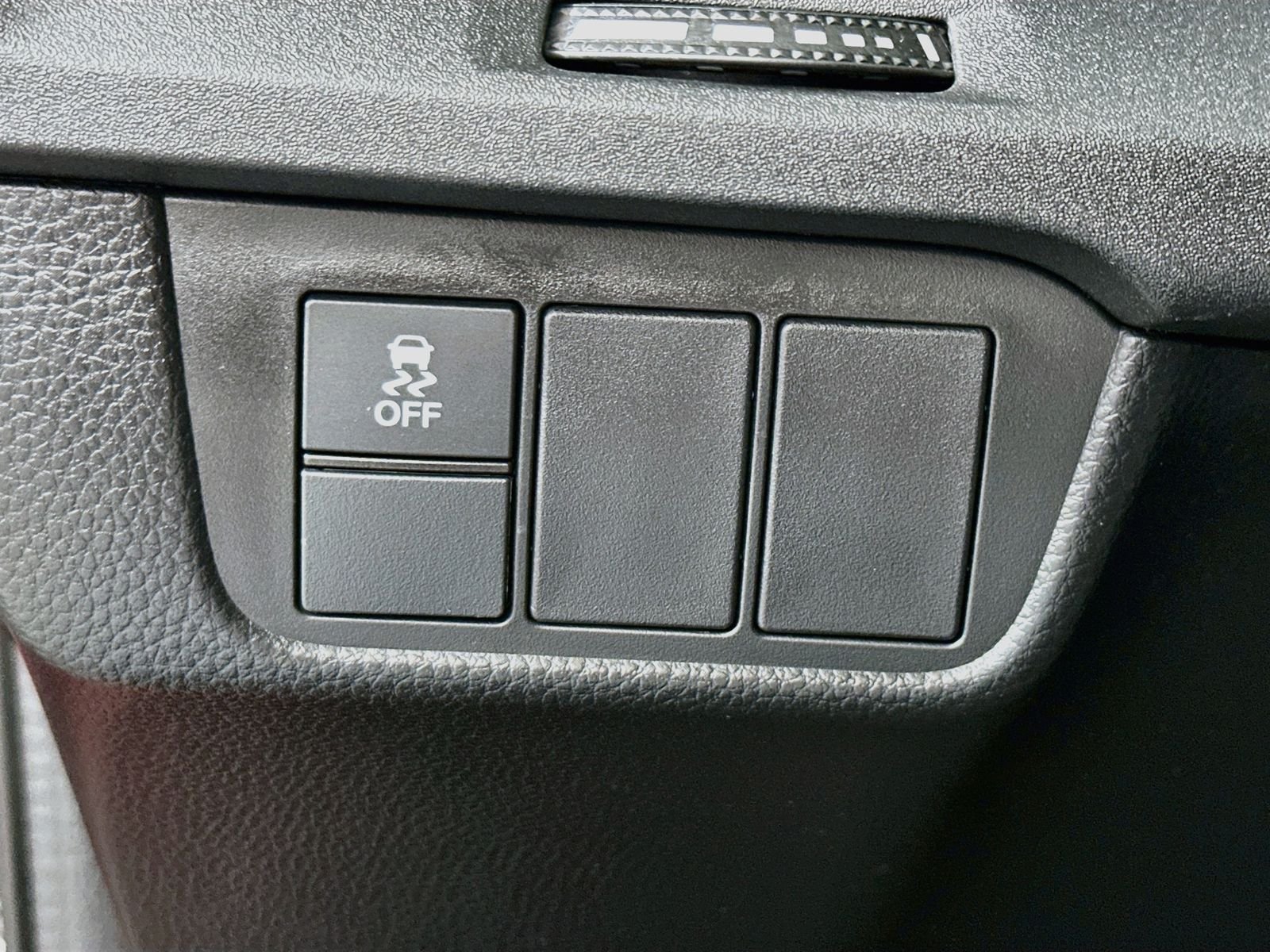 Used 2025 Radiant Red Metallic Honda Sport image 9