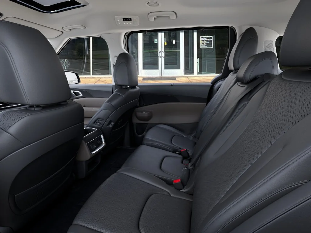 New 2027 Aurora Black Pearl Kia SX image 18