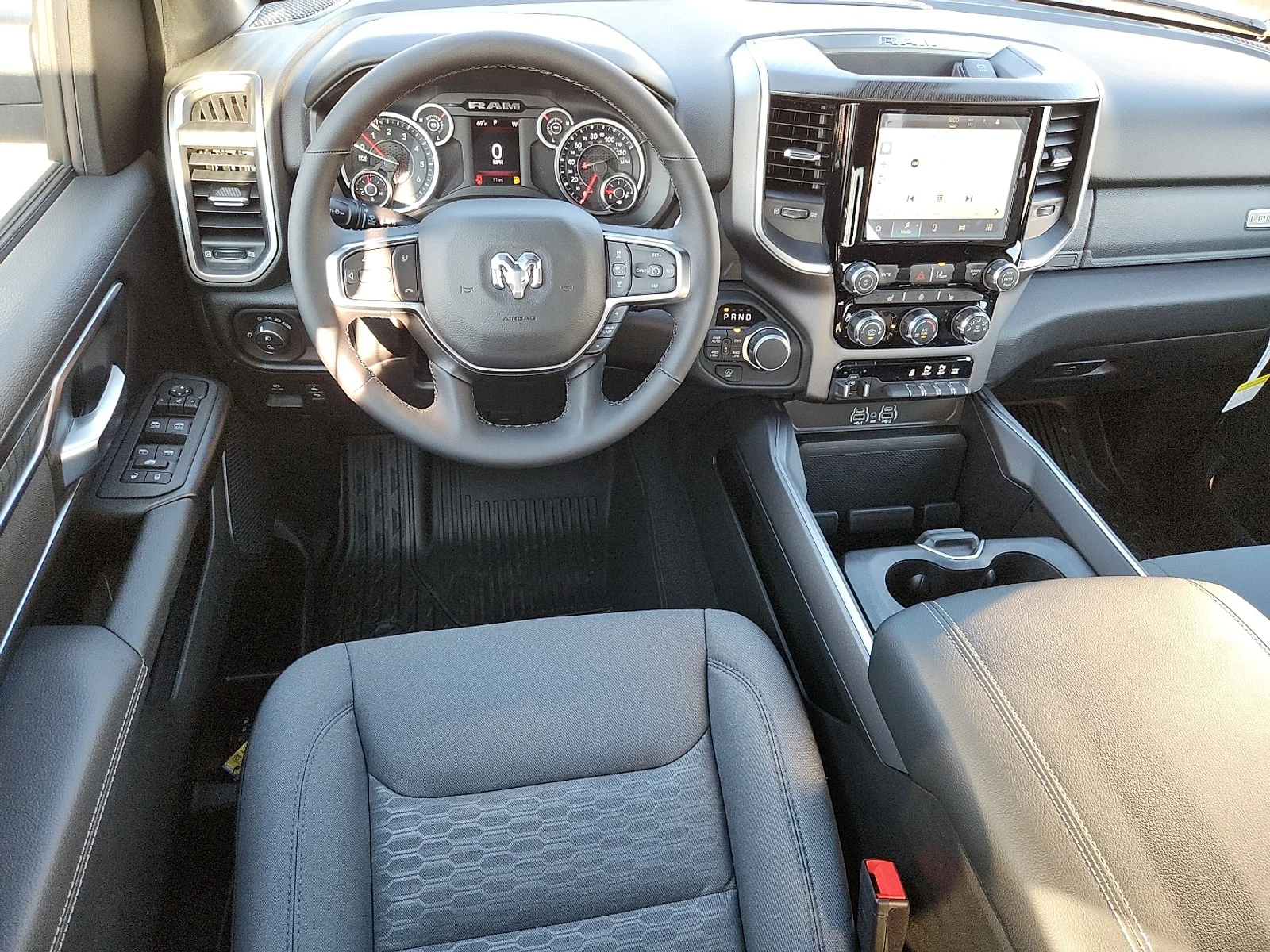 New 2026 PW7 Bright Whit Ram LONE STAR CREW CAB 4X4 5