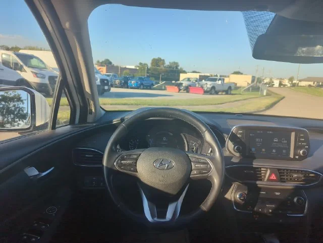 Used 2019 Gray Hyundai SEL Plus image 25