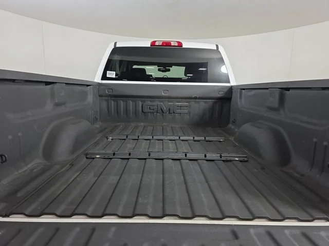 Used 2018 SUMMIT WHITE GMC SLT image 12