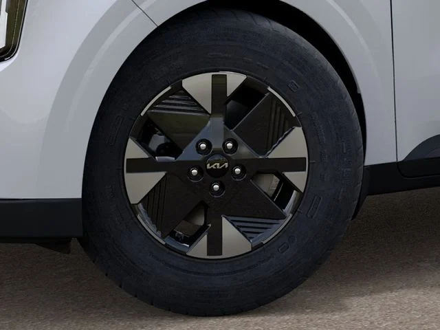 New 2026 White Kia LXS image 10