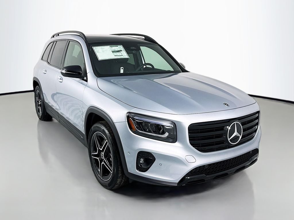 Used 2025 Silver Mercedes-Benz GLB 250 image 7