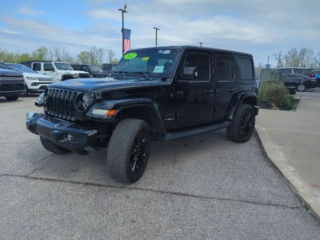 Used 2022 Black Jeep Unlimited Sahara High Altitude image 4