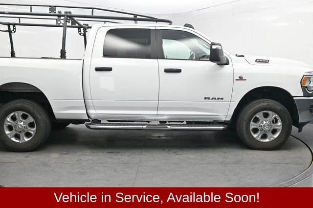 Used 2023 White Ram Big Horn image 9