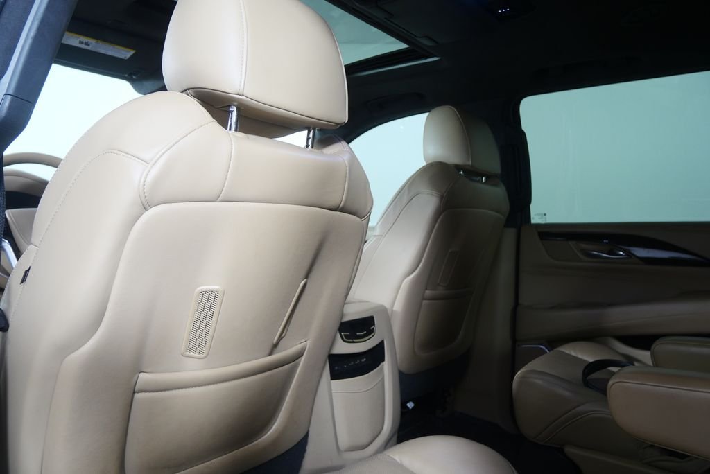 Used 2020 Crystal White Cadillac Platinum Edition image 16