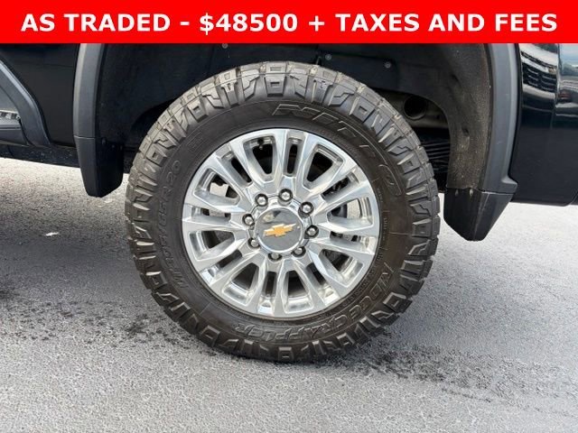Used 2022 Black Chevrolet High Country image 10