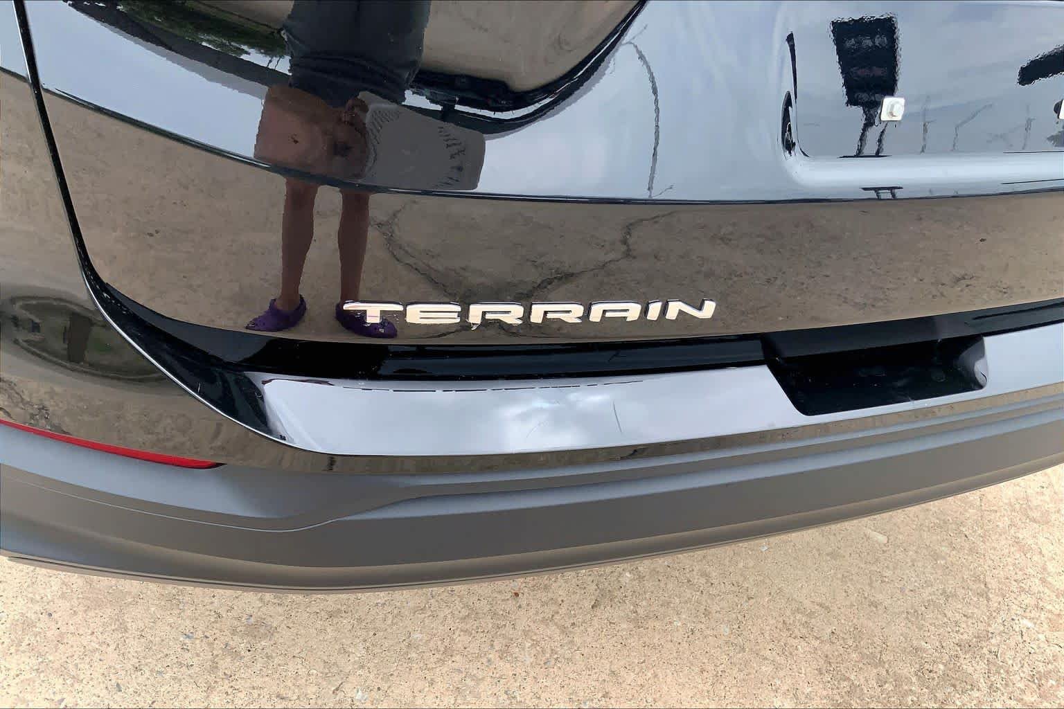 2024 GMC Terrain SLE - Photo 30