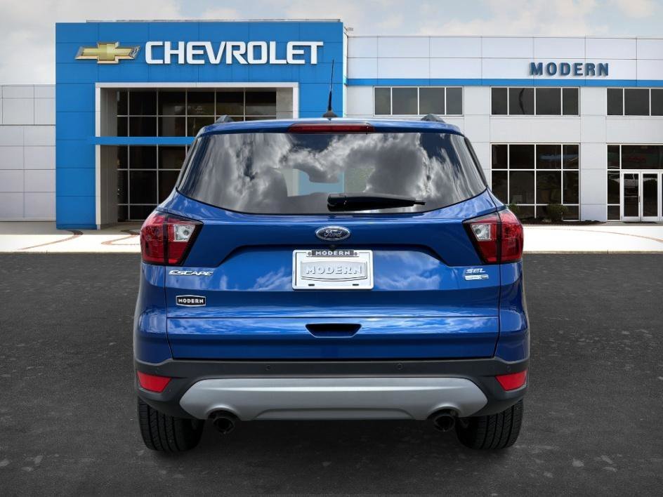 Used 2019 Lightning Blue Metallic Ford SEL image 4