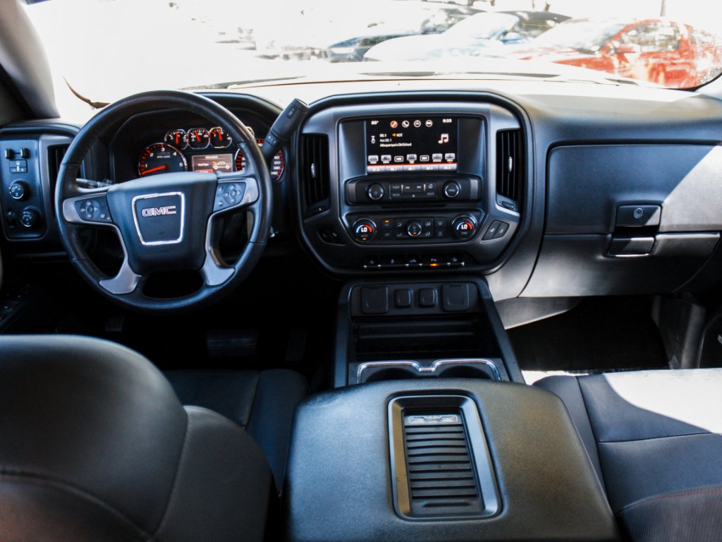 Used 2016 Onyx Black GMC SLT image 25