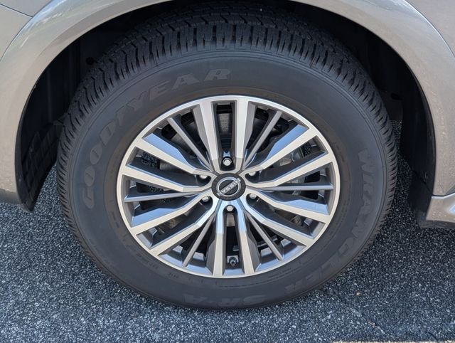 Used 2023 Gray Nissan SL image 13