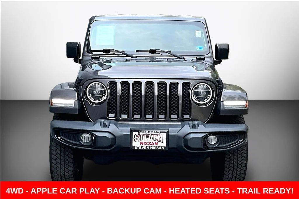 Used 2021 Gray Jeep Unlimited Sahara Altitude image 2