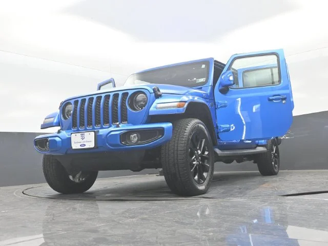 Certified Used 2022 Hydro Blue Pearlcoat Jeep High Altitude image 34