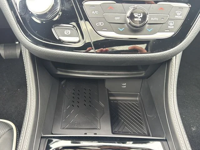 2026 Chrysler Pacifica Limited - Photo 20