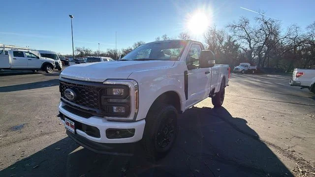 2026 Ford Super Duty F-350® XL