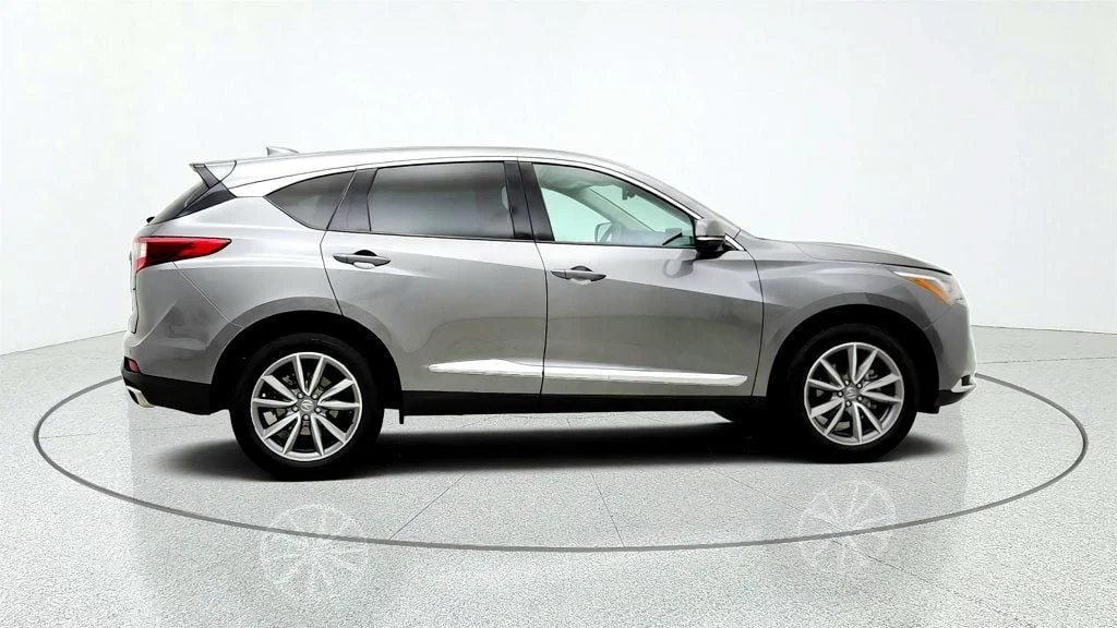 Used 2023 Liquid Carbon Metallic Acura FWD w/Technology Package image 4