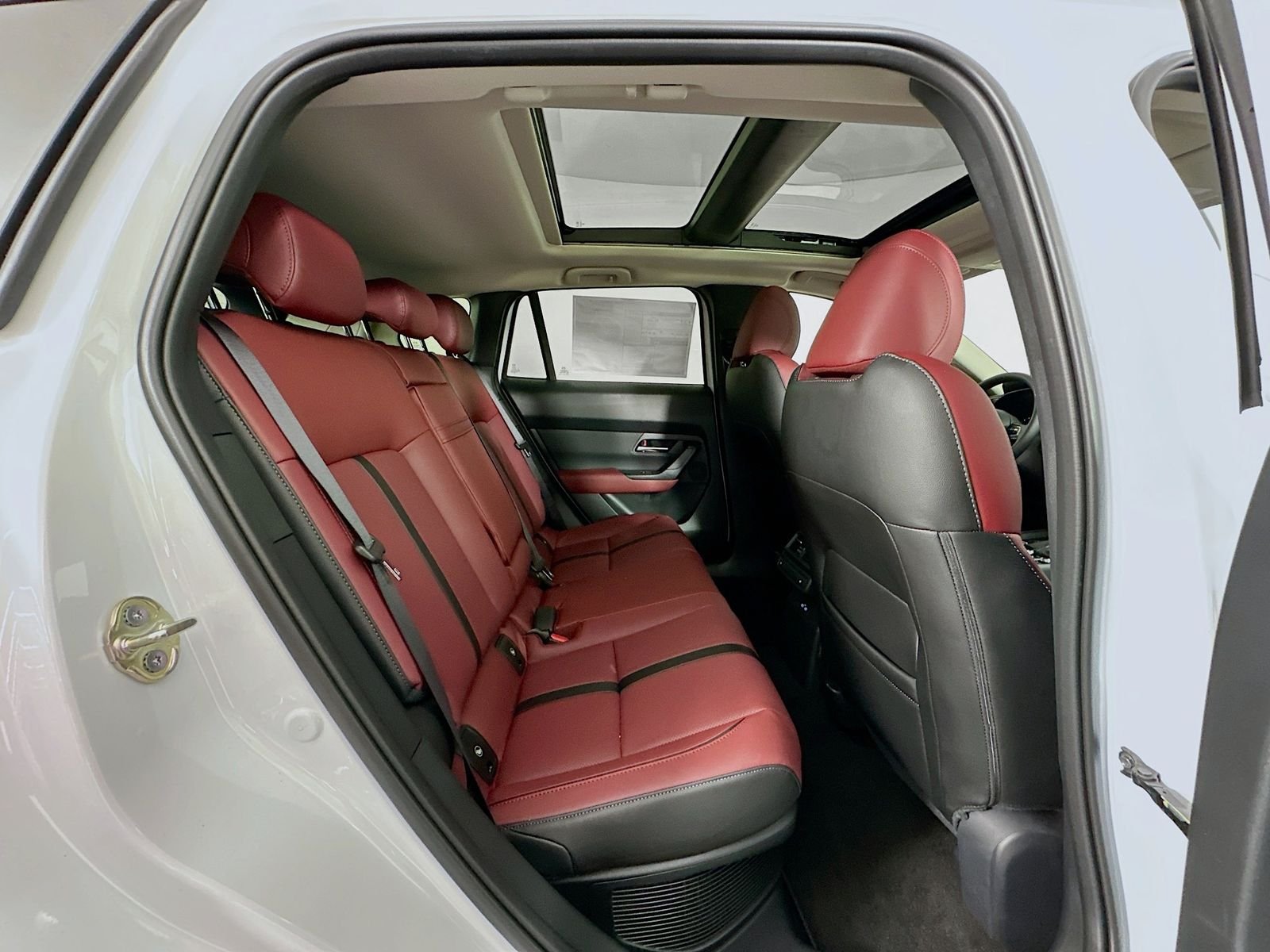 New 2026 Wind Chill Pearl Mazda Premium Plus AWD image 29