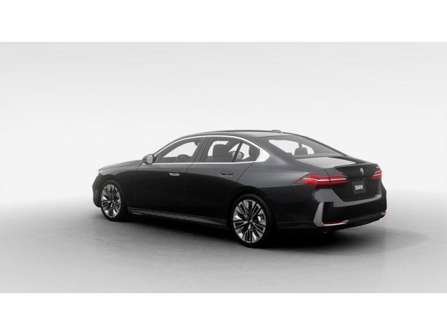2027 BMW 5 Series photo 2