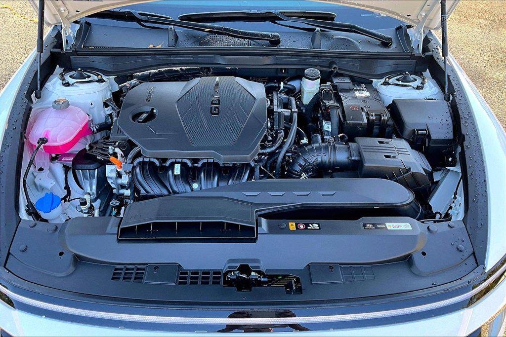 New 2027  Hyundai SE image 12