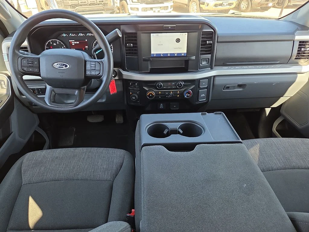 Used 2025 White Ford XLT image 16
