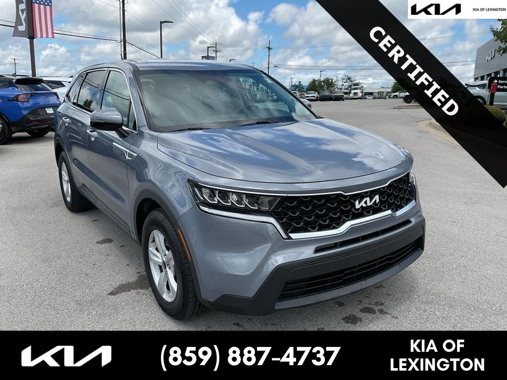 Certified Used 2023 Everlasting Silver Kia LX image 1