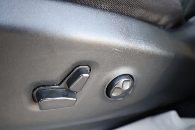 Used 2023 Black Chrysler LX image 20