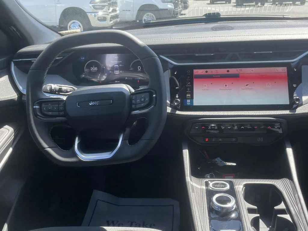 New 2026 Hydro Blue Pearlcoat Jeep Laredo image 22