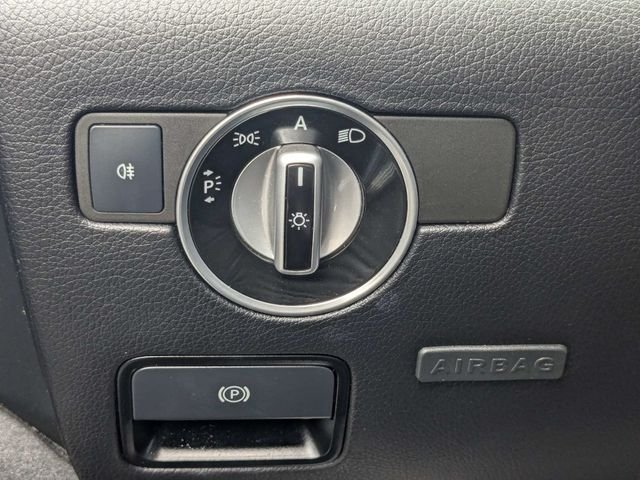Used 2012 Black Mercedes-Benz SLK 350 image 24