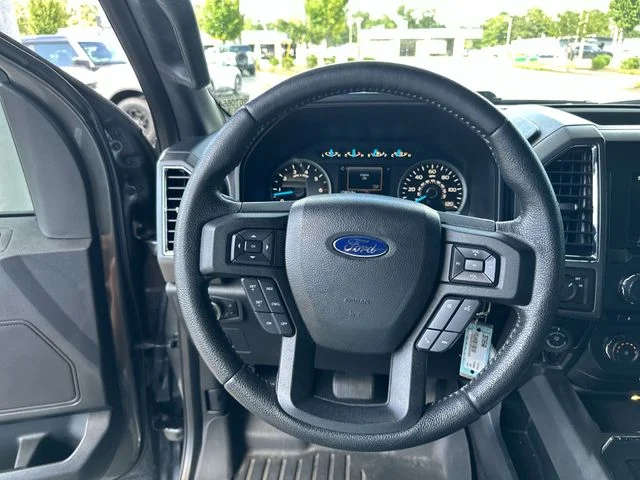 Used 2016 Gray Ford XLT image 15