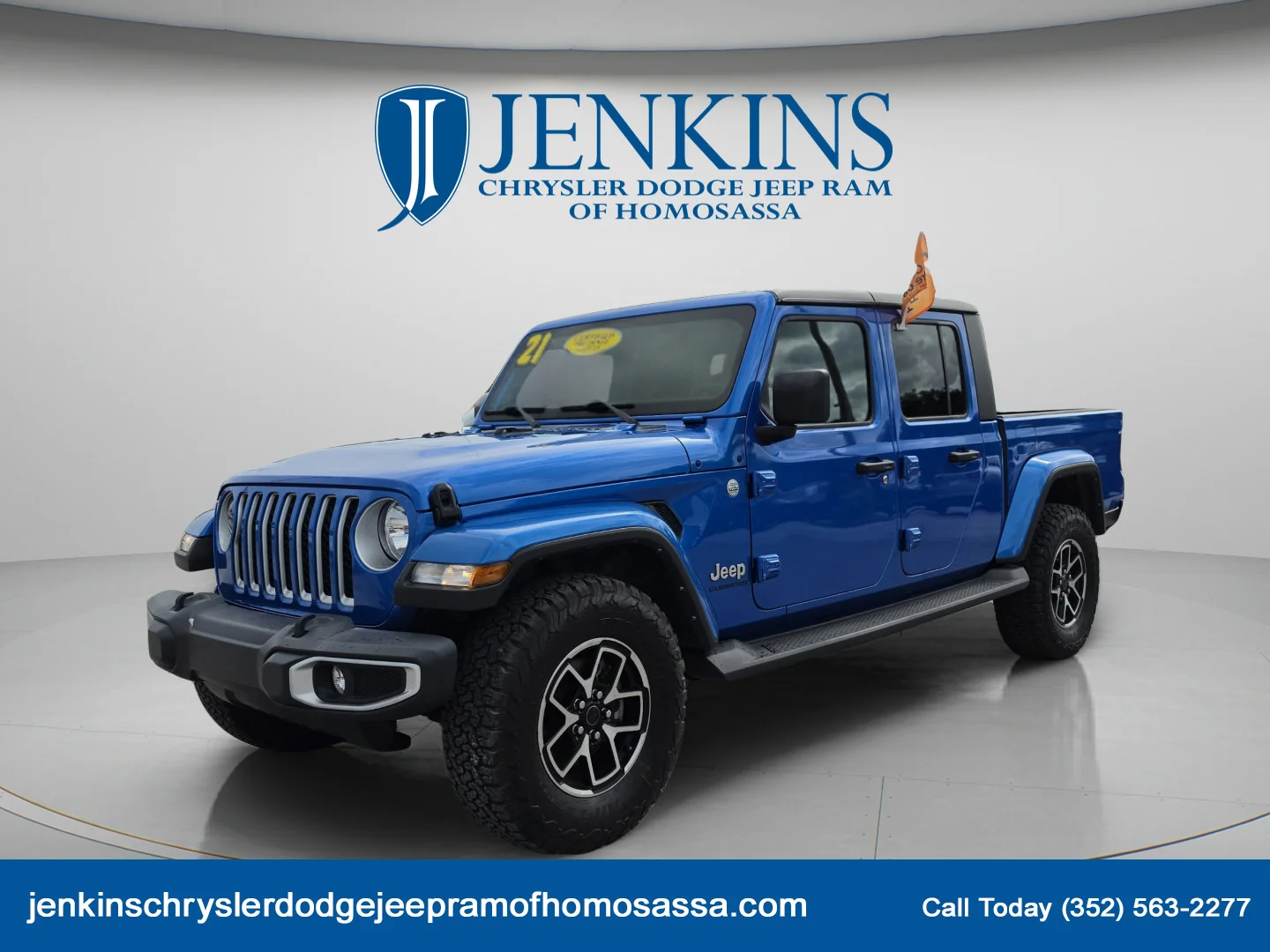Used 2021 Hydro Blue Pearlcoat Jeep Overland image 7