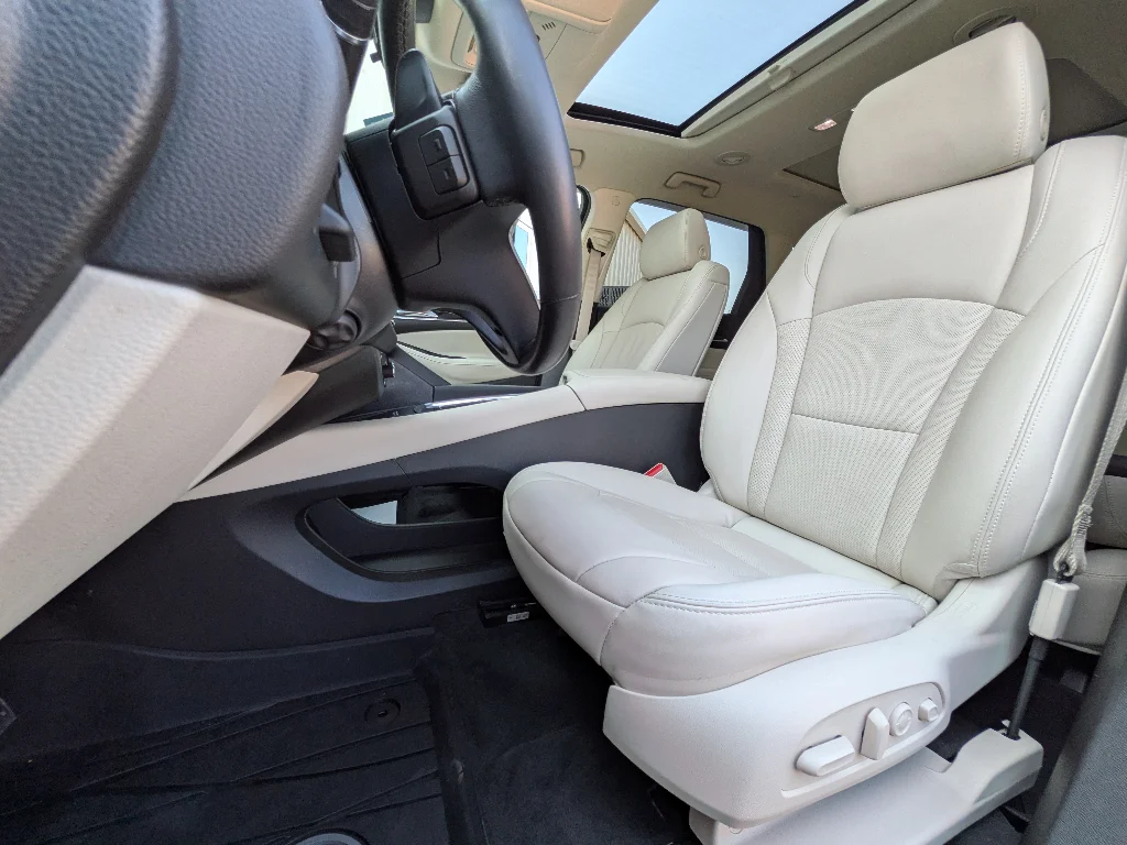 Used 2023 Cherry Red Tintcoat Buick Premium image 9