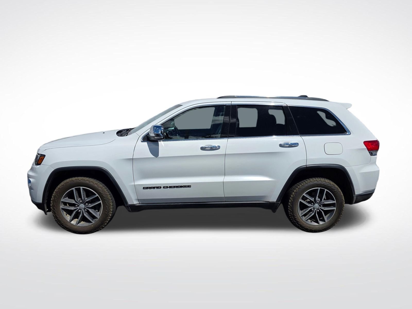 Used 2017 Bright White Clearcoat Jeep Limited image 8