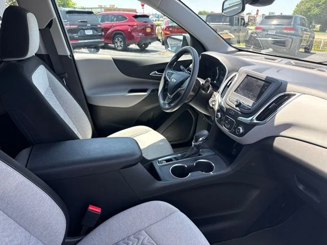 Used 2023 Gray Chevrolet LT image 33