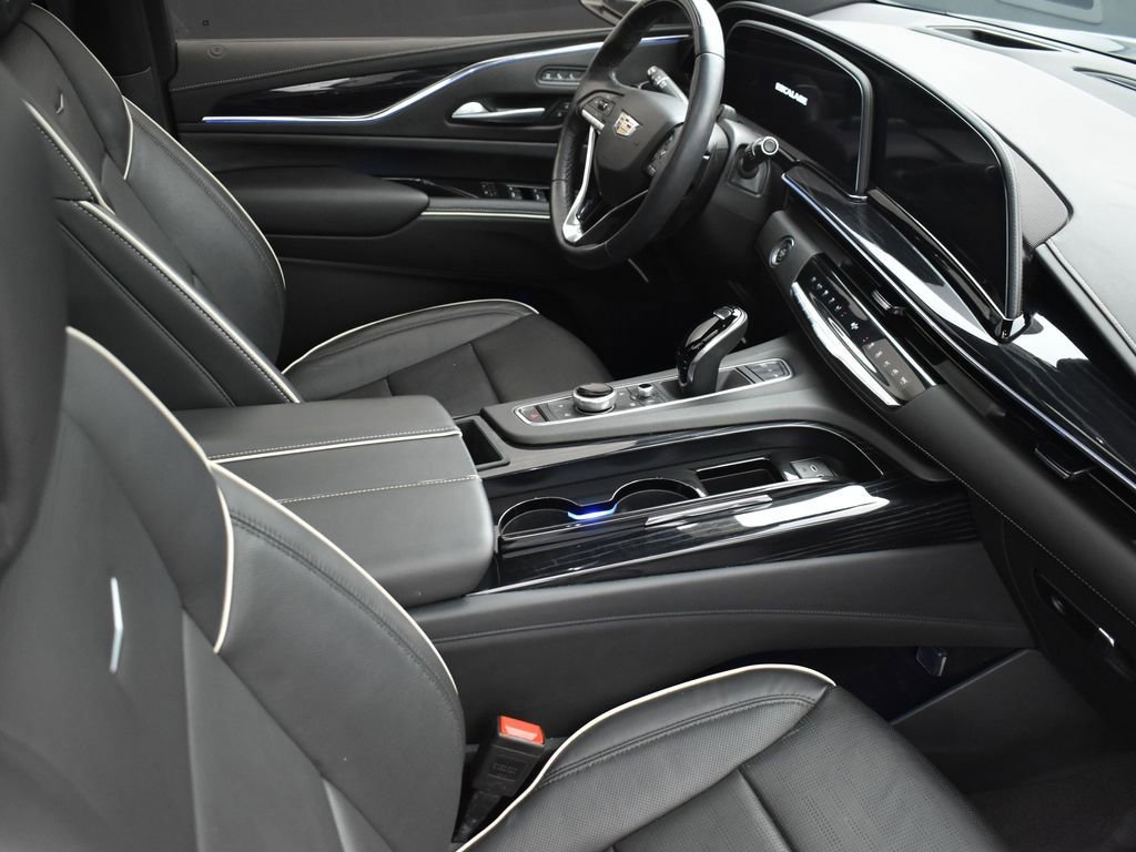 2024 CADILLAC ESCALADE - Image 37