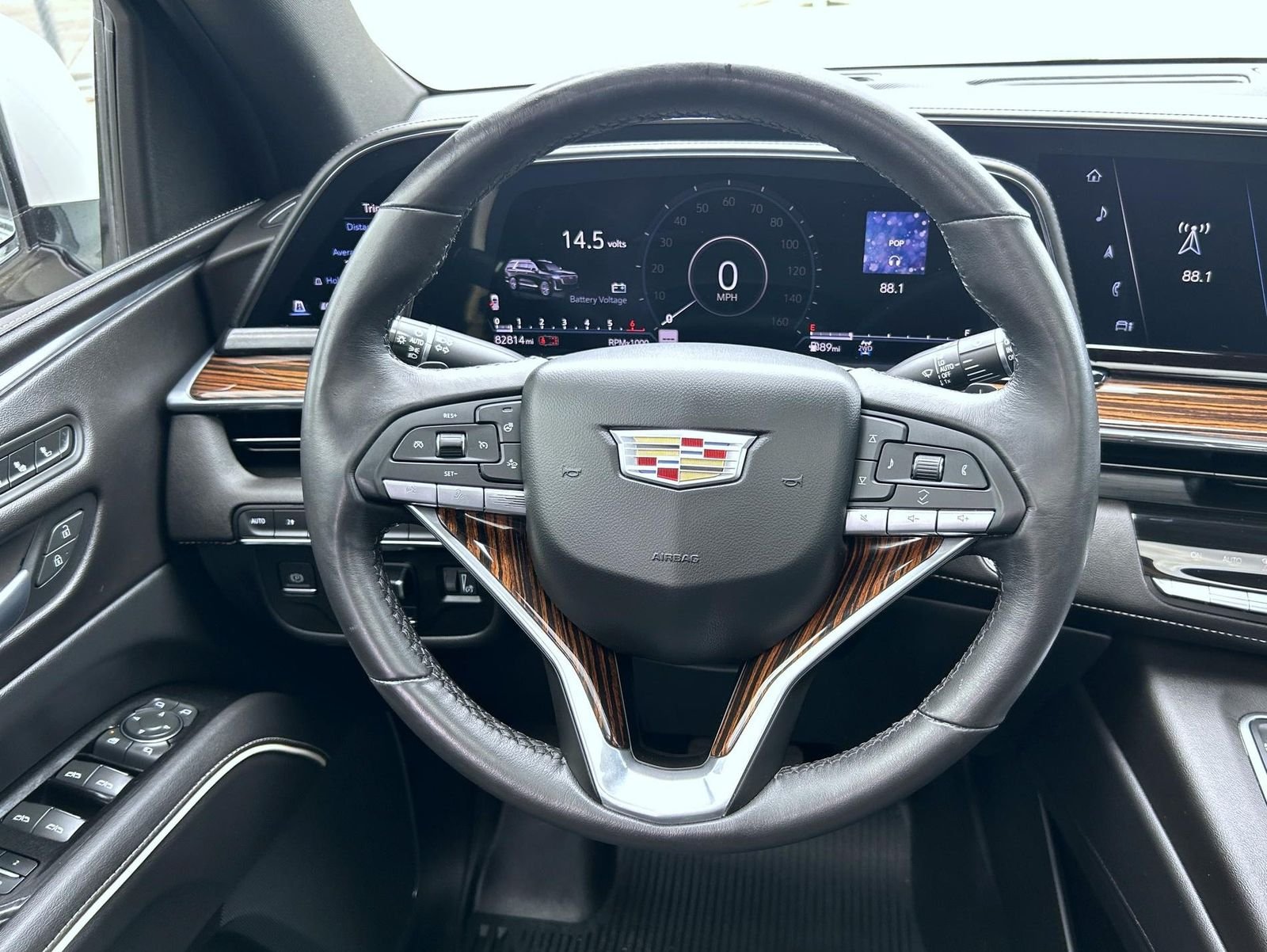 Used 2021 White Cadillac Premium Luxury image 15