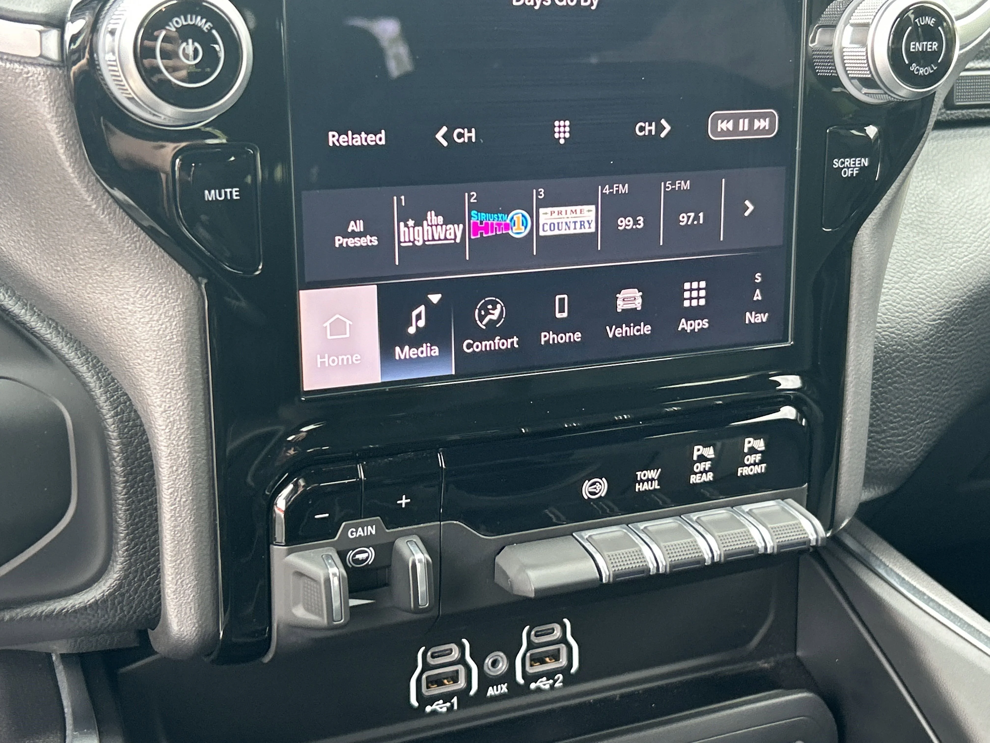 2025 RAM 2500 Big Horn - Photo 29