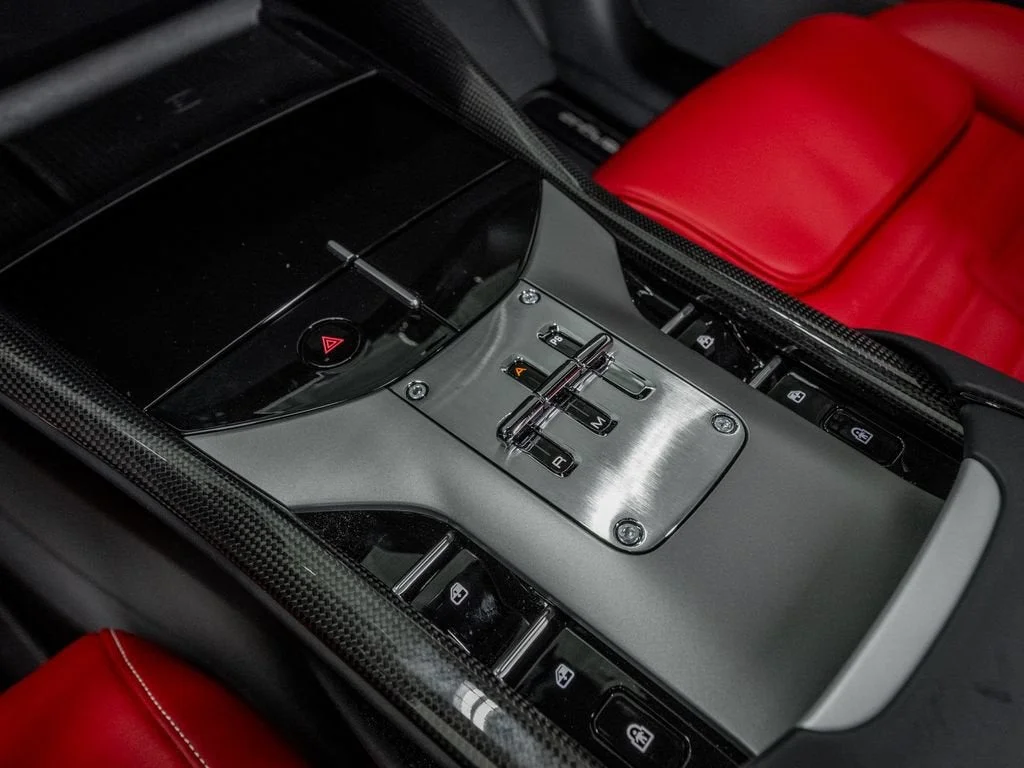 2025 Ferrari Purosangue Base - Photo 45