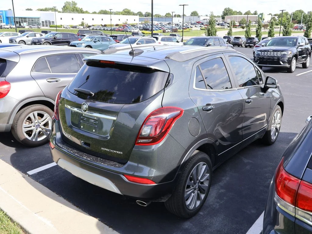 Used 2018 Gray Buick Preferred image 9