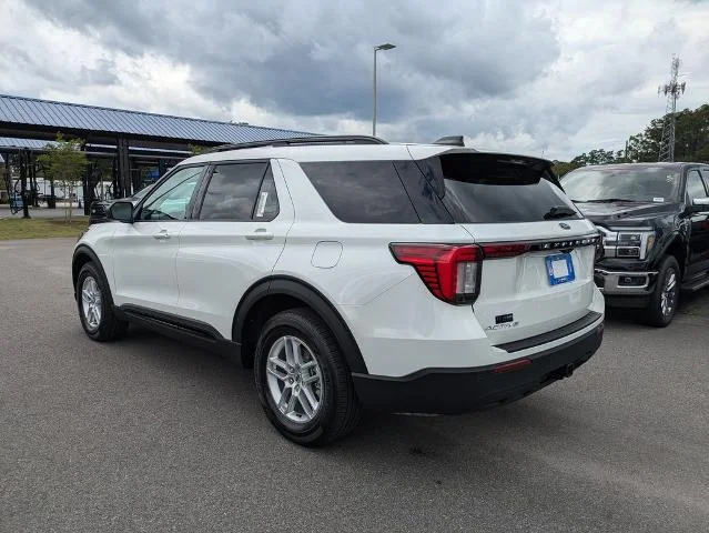 New 2026 Star White Metallic Tri-Coat Ford Active image 39